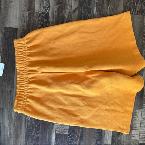 Nike Sportswear Women's Essential Fleece High Rise Shorts DM6123-738 Yellow - Picture 5 of 5